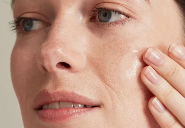 چرا آبرسانی عمیق پوست اهمیت دارد؟