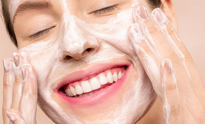 خداحافظی با جوش و برق ناخواسته