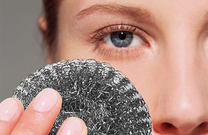 راهکارهای مراقبت از پوست بعد از استفاده از محصولات لایه‌بردار