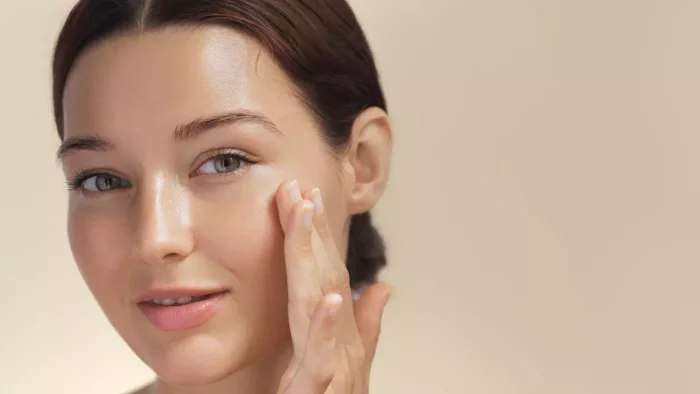 چرا باید از محصولات مراقبت از پوست با فرمولاسیون مینیمال استفاده کنیم؟