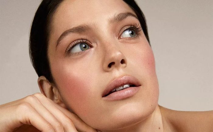 چرا باید از محصولات مراقبت از پوست با فرمولاسیون مینیمال استفاده کنیم؟